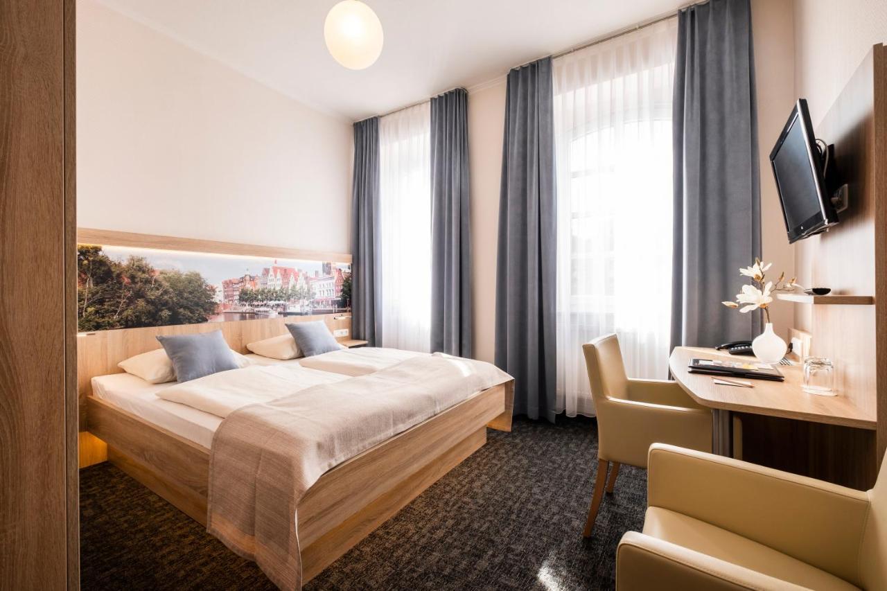 ליבק Hotel Jensen מראה חיצוני תמונה